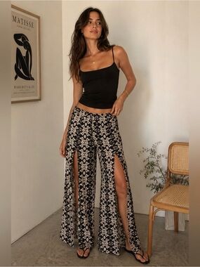 New Mini Chica Tulip-Hemmed Pants